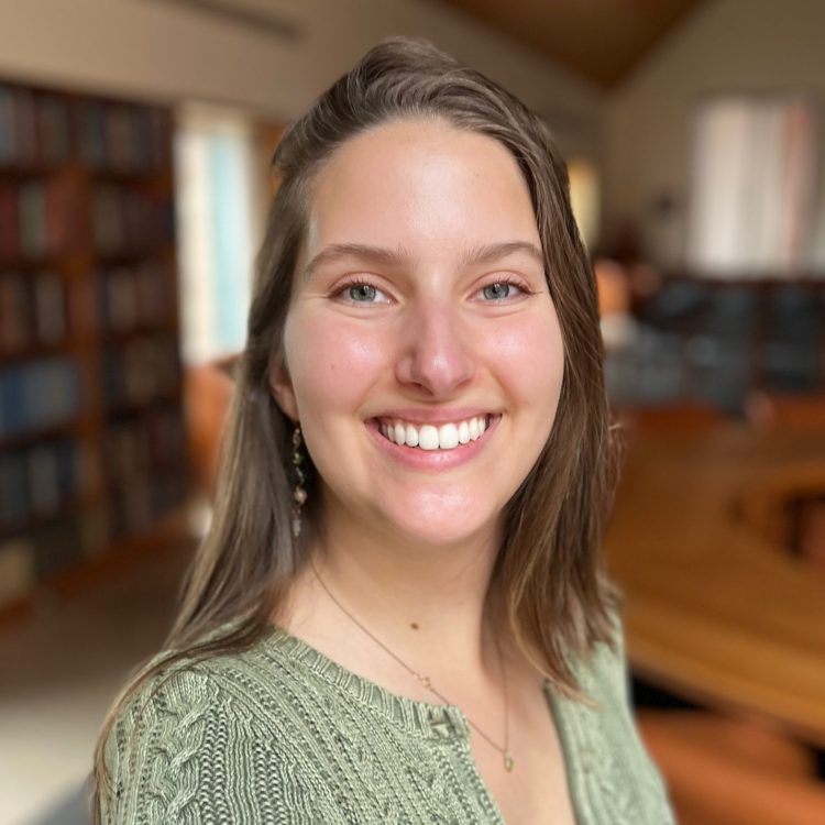Isabelle Schlegel headshot