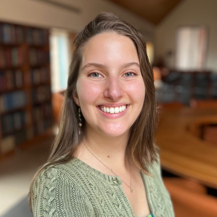 Isabelle Schlegel headshot