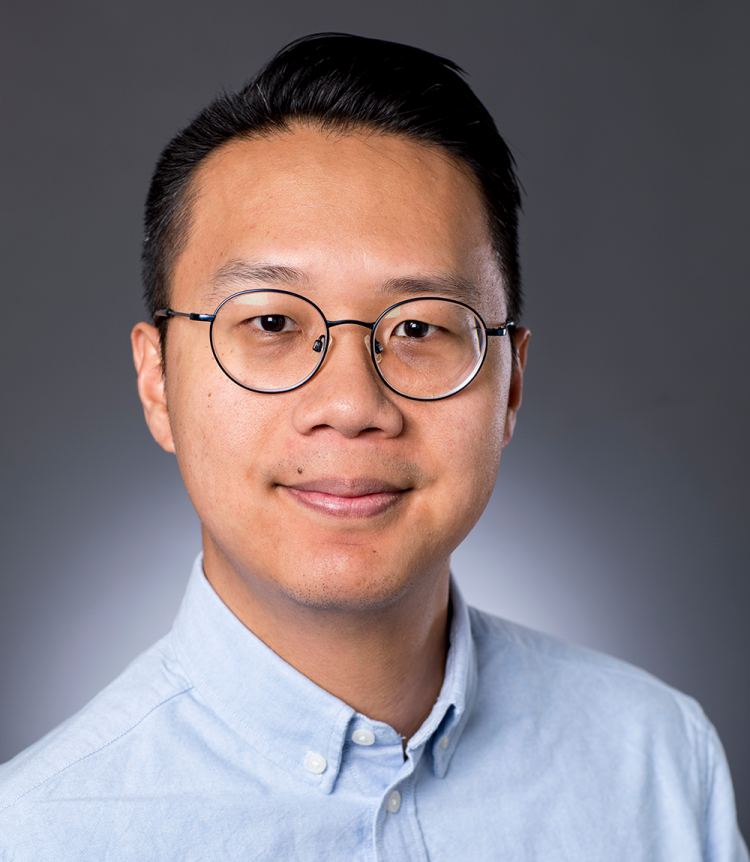 Headshot of James Lin
