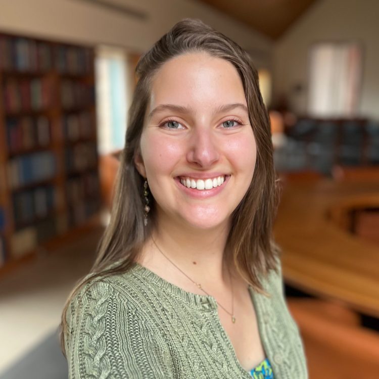 Isabelle Schlegel headshot